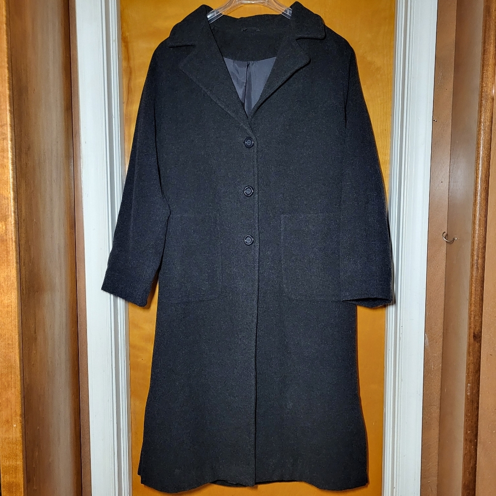 Vintage Gray, Full-Length Wool Coat With Button Closure